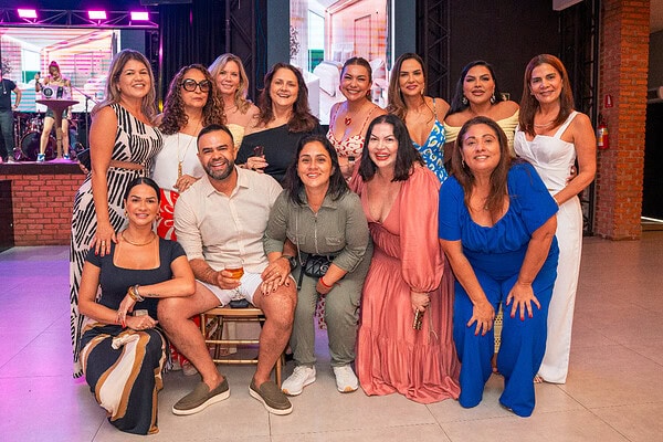 O arquiteto Leandro Rocha celebrou o encerramento do ciclo de 2025 com uma festa para clientes, parceiros, amigos e familiares