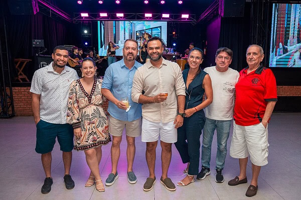 O arquiteto Leandro Rocha celebrou o encerramento do ciclo de 2025 com uma festa para clientes, parceiros, amigos e familiares