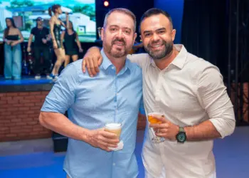 O arquiteto Leandro Rocha celebrou o encerramento do ciclo de 2025 com uma festa para clientes, parceiros, amigos e familiares