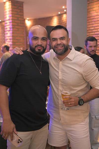 O arquiteto Leandro Rocha celebrou o encerramento do ciclo de 2025 com uma festa para clientes, parceiros, amigos e familiares