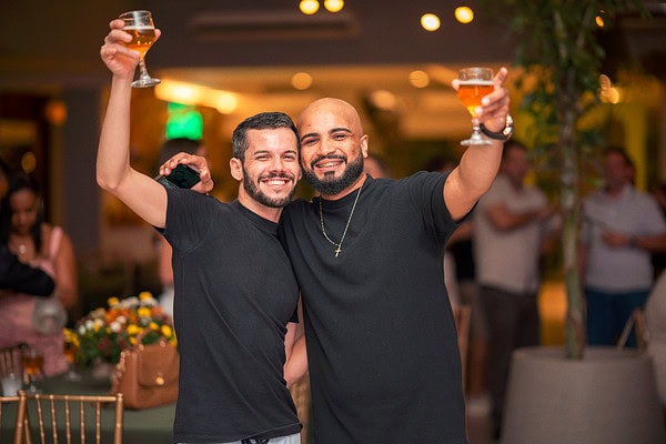O arquiteto Leandro Rocha celebrou o encerramento do ciclo de 2025 com uma festa para clientes, parceiros, amigos e familiares
