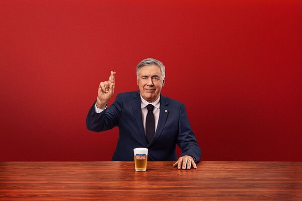 ”Tá Liberado Acreditar”: Brahma convoca Carlo Ancelotti para reacender a esperança do torcedor brasileiro pelo Hexa