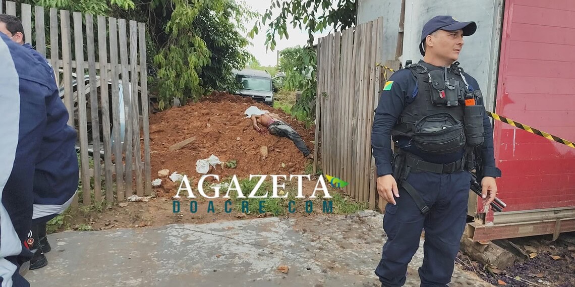 Homem é morto a tiros após perseguição em ferro-velho no Segundo Distrito 1 Homem é morto a tiros após perseguição em ferro-velho no Segundo Distrito