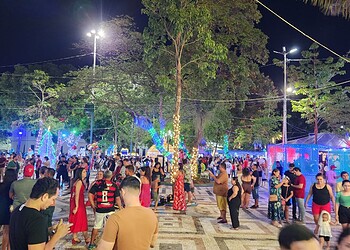 Inauguração da decoração natalina leva multidão à Praça da Revolução; veja fotos 2 Foto: Juan Diaz