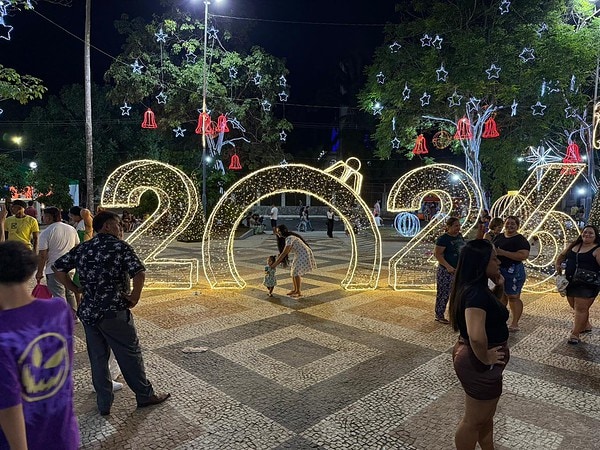 Cantata de Natal marca o acender das luzes no Palácio Rio Branco; veja fotos 8 Cantata de Natal marca o acender das luzes no Palácio Rio Branco; veja fotos