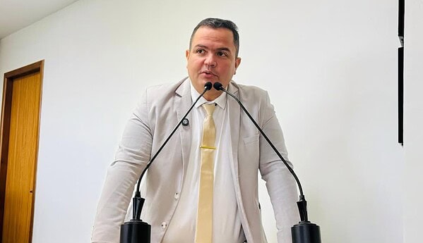 Leôncio Castro propõe programa para que empresas adotem espaços públicos em Rio Branco