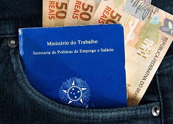 13º salário: segunda parcela do pagamento cai um dia antes em 2025; saiba motivo 2 Foto: Reprodução