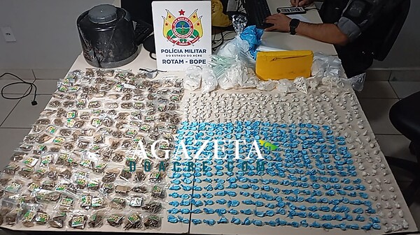 Mulher é presa com grande quantidade de drogas após denúncia em Rio Branco