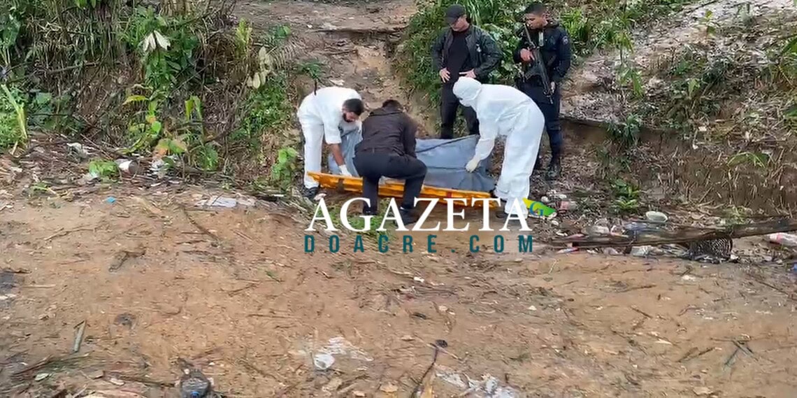VÍDEO: Morador em situação de rua é encontrado morto em área de mata às margens do Igarapé São Francisco 1 VÍDEO: Morador em situação de rua é encontrado morto em área de mata às margens do Igarapé São Francisco