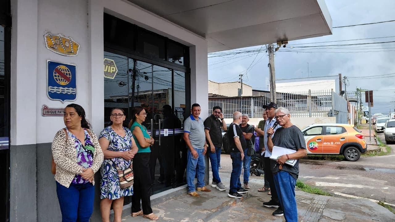 Auditores em guerra: projeto da prefeitura acirra disputa entre 4 categorias e é retirado de pauta na Câmara 3 Auditores em guerra: projeto da prefeitura acirra disputa entre 4 categorias e é retirado de pauta na Câmara