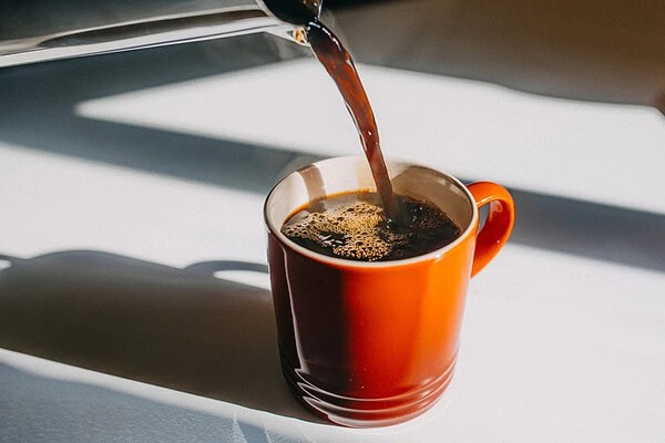 Estudo mostra o que acontece no cérebro quando tomamos café sem açúcar