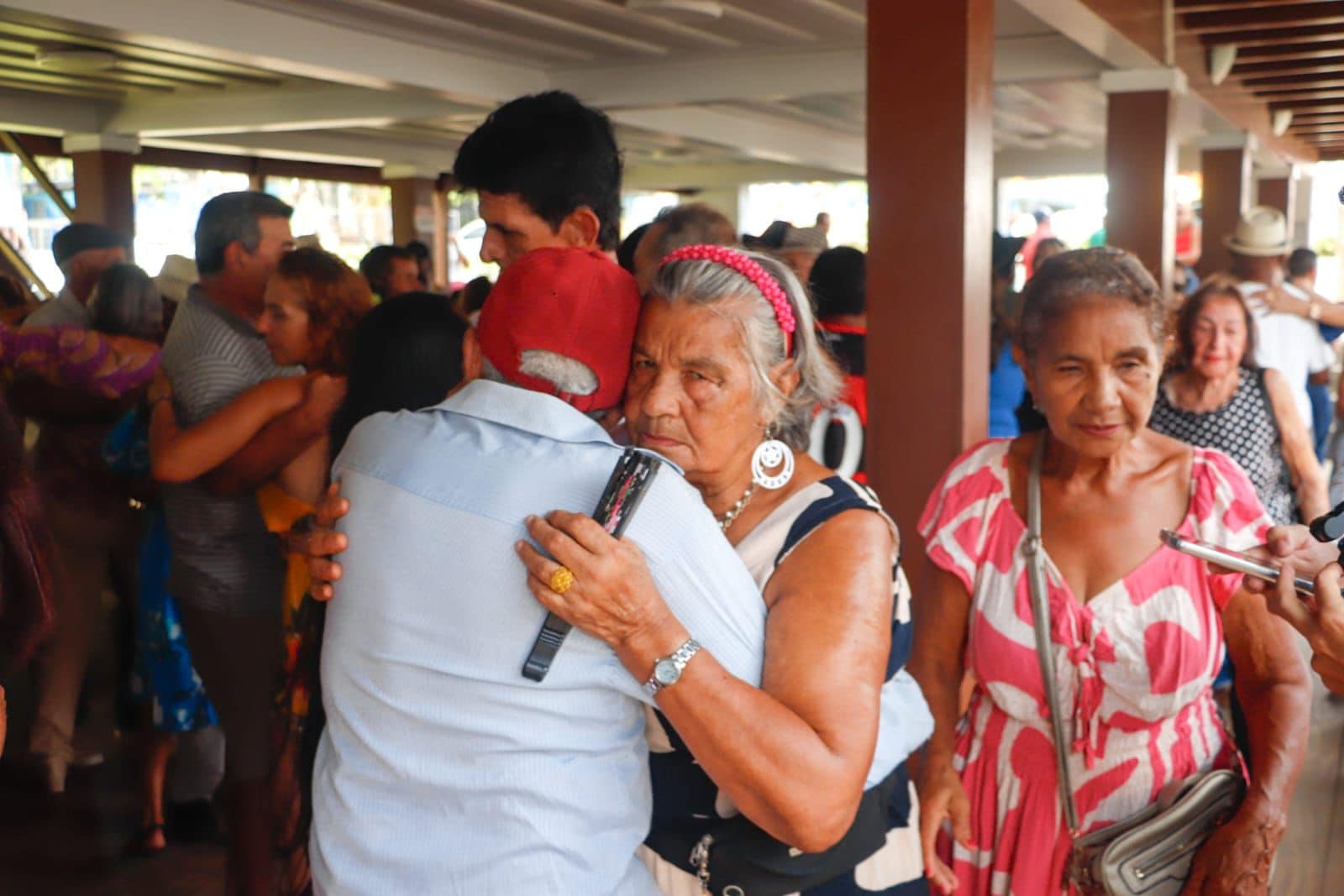 Prefeitura leva ação de prevenção ao HIV para idosos no Forró do Senadinho em Rio Branco 2 Prefeitura leva ação de prevenção ao HIV para idosos no Forró do Senadinho em Rio Branco