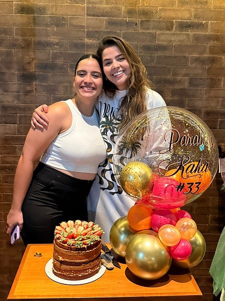 Designer talentosa e empresária, Karenna Lima celebrou mais um ano de vida na última sexta, 12