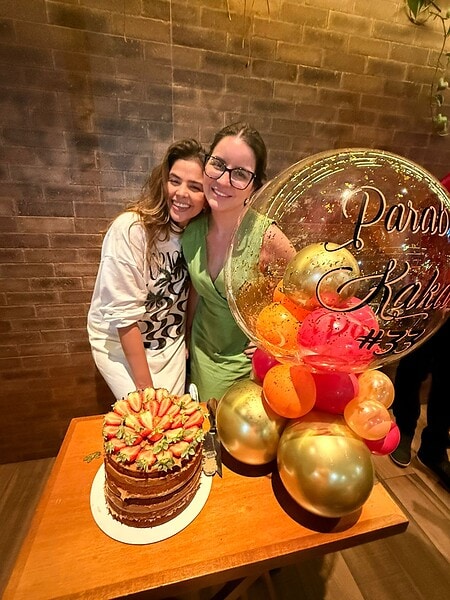 Designer talentosa e empresária, Karenna Lima celebrou mais um ano de vida na última sexta, 12