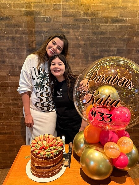 Designer talentosa e empresária, Karenna Lima celebrou mais um ano de vida na última sexta, 12