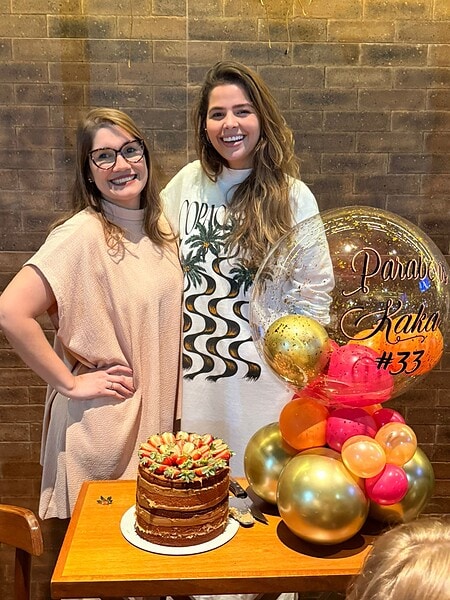 Designer talentosa e empresária, Karenna Lima celebrou mais um ano de vida na última sexta, 12