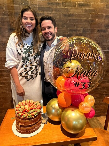 Designer talentosa e empresária, Karenna Lima celebrou mais um ano de vida na última sexta, 12