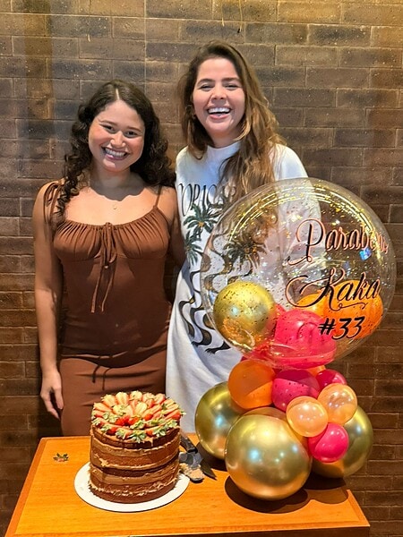 Designer talentosa e empresária, Karenna Lima celebrou mais um ano de vida na última sexta, 12