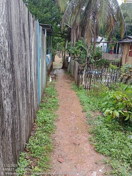 Chuva intensa alaga ruas, eleva igarapés e dificulta tráfego em bairros de Rio Branco; FOTOS 5 Chuva intensa alaga ruas, eleva igarapés e dificulta tráfego em bairros de Rio Branco; FOTOS