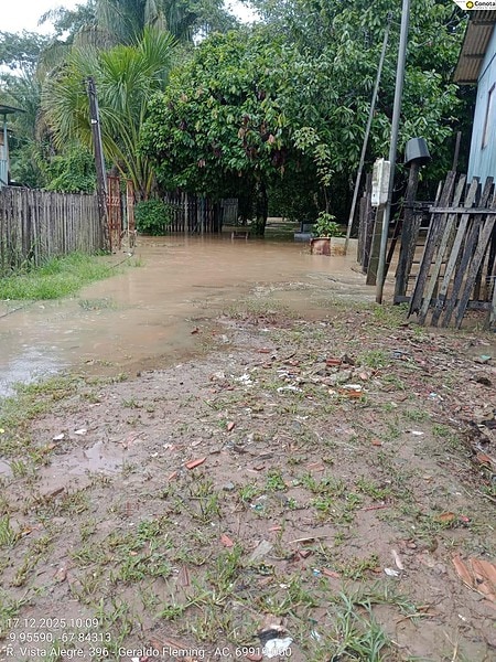 Chuva intensa alaga ruas, eleva igarapés e dificulta tráfego em bairros de Rio Branco; FOTOS 3 Chuva intensa alaga ruas, eleva igarapés e dificulta tráfego em bairros de Rio Branco; FOTOS