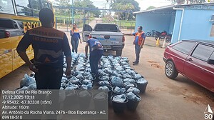 Chuva intensa provoca desmoronamento e atinge casa em bairro de Rio Branco 3 Chuva intensa provoca desmoronamento e atinge casa em bairro de Rio Branco