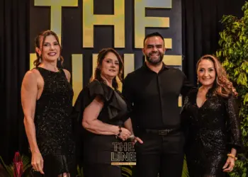 As arquitetas Paula Dossa e Rose Moretto assinaram a festa The Line, uma celebração em homenagem ao Dia do Arquiteto no Gran Reserva