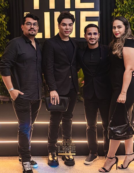 As arquitetas Paula Dossa e Rose Moretto assinaram a festa The Line, uma celebração em homenagem ao Dia do Arquiteto no Gran Reserva