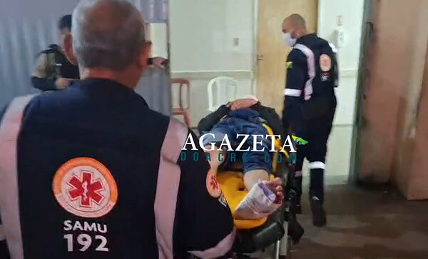 Colisão entre moto e carro deixa jovem com fratura na Rodovia AC-40 em Rio Branco