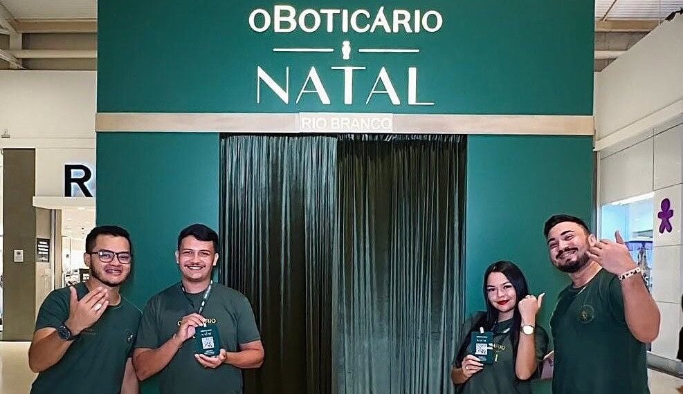 O Boticário traz caixa gigante de presente para o Natal de Rio Branco