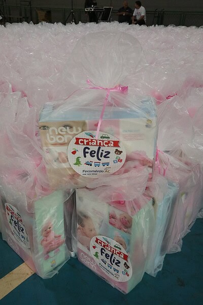 Sistema Fecomércio-Sesc-Senac Acre entrega quase 4 mil presentes a crianças em situação de vulnerabilidade