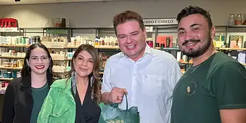 Confra de Natal do Boticário celebra parceria com comunicadores em Rio Branco