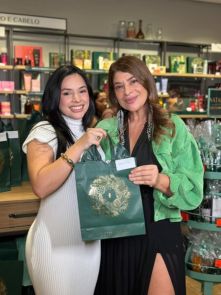 Confra de Natal do Boticário celebra parceria com comunicadores em Rio Branco