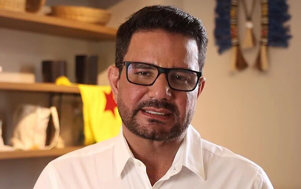 Gladson faz apelo contra violência doméstica durante as festas: “Festa sim, luto não”