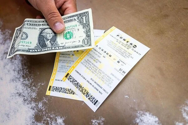 Bilhete único ganha prêmio de R$ 10 bilhões em loteria