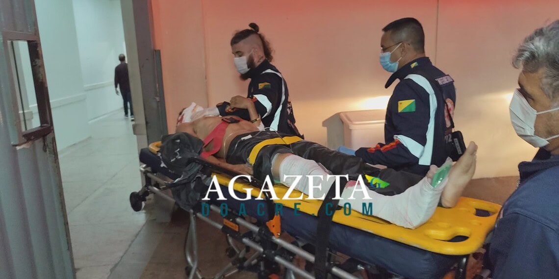 Colisão entre motos deixa motoboy e professor de jiu-jitsu feridos em Rio Branco