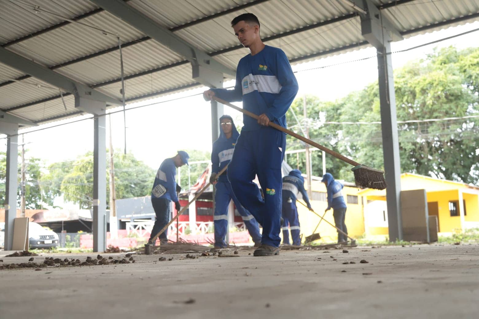 Com Rio Acre em transbordo, prefeitura mobiliza preparação de abrigo no Parque de Exposições