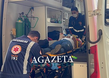 Motociclista por aplicativo sofre traumatismo cranioencefálico após colisão com táxi em Rio Branco