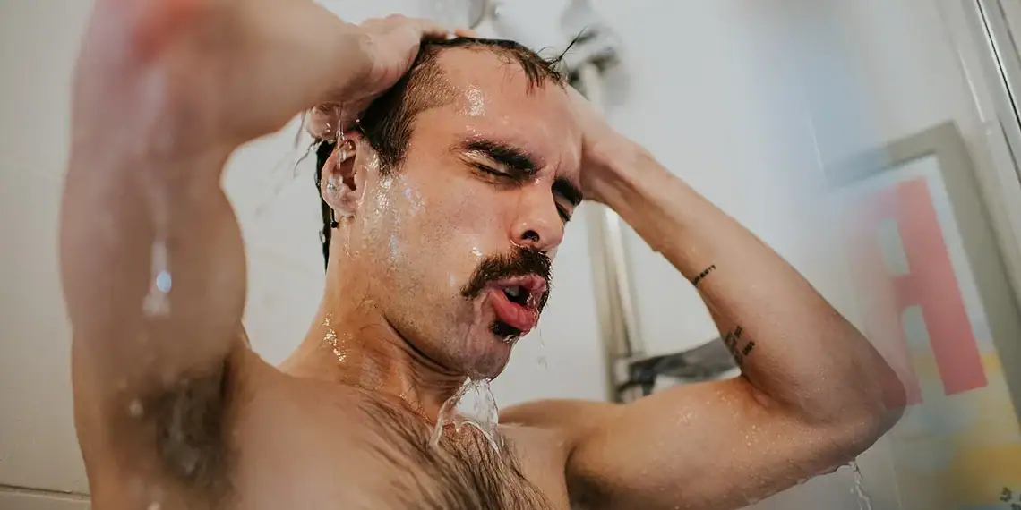 Cardiologistas explicam se temperatura do banho pode afetar o coração 1 Foto: Catherine Falls Commercial/Getty Images