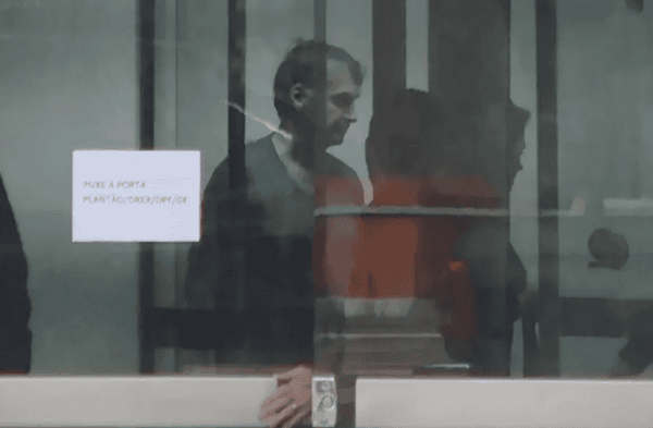 Moraes toma decisão sobre cartas recebidas por Bolsonaro na prisão