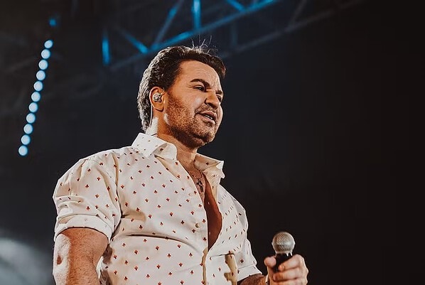 Show de Eduardo Costa é confirmado no Réveillon 2026 em Cruzeiro do Sul