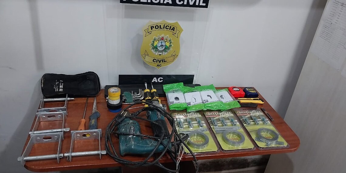 Mulher é detida suspeita de furtar objetos da ornamentação natalina no Acre 1 Foto: Arquivo/PCAC