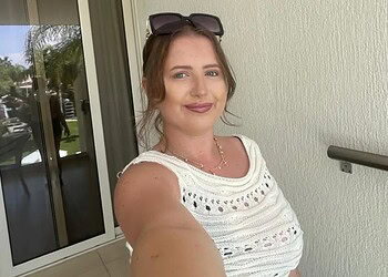 Câncer de mama: jovem de 24 anos descobre metástase após sintoma comum 3 Foto: Reprodução / Redes sociais.