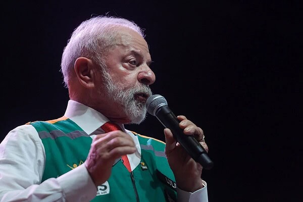 Lula diz que avalia veto sobre dosimetria: “Bolsonaro tem que pagar”