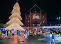 Mais de 2 milhões de lâmpadas iluminam o Natal em Cruzeiro do Sul; FOTOS