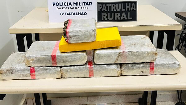Mulher é presa com mais de 7 kg de drogas em abordagem na BR-364, no Acre