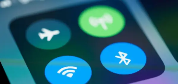 Agências dos EUA e Europa recomendam desligar Wi-Fi ao sair de casa; entenda