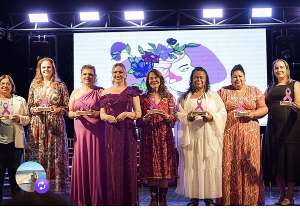 Nos domínios do Buffet Gran Reserva, a noite desta terça-feira, aconteceu o Prêmio Laço Branco e Laço Lilás, iniciativa da SEMULHER