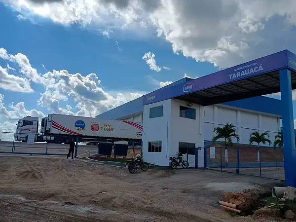 Tragédia: Trabalhador morre após acidente com serra elétrica em frigorífico no Acre