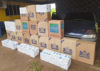 Motorista é preso com mais de 10 mil maços de cigarros contrabandeados no Acre 2 Foto: Arquivo/PRF