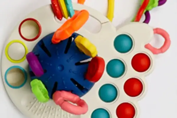 Brinquedo infantil famoso é recolhido após mais de 30 casos de asfixia